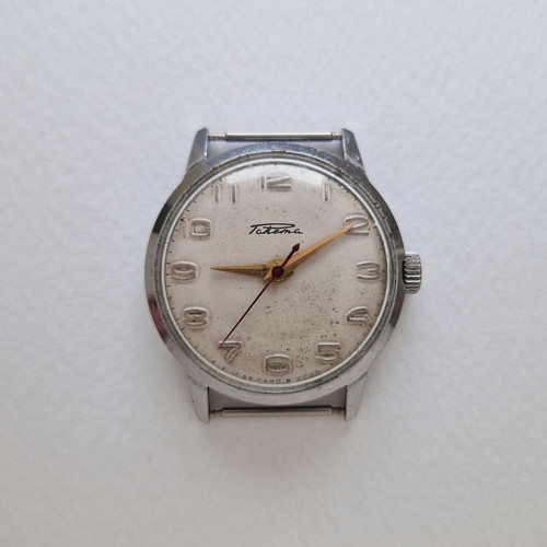 Orologio meccanico sovietico