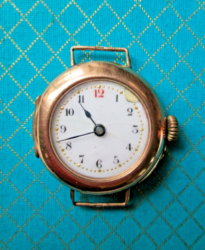 Antico orologio primi