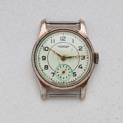 Orologio meccanico sovietico